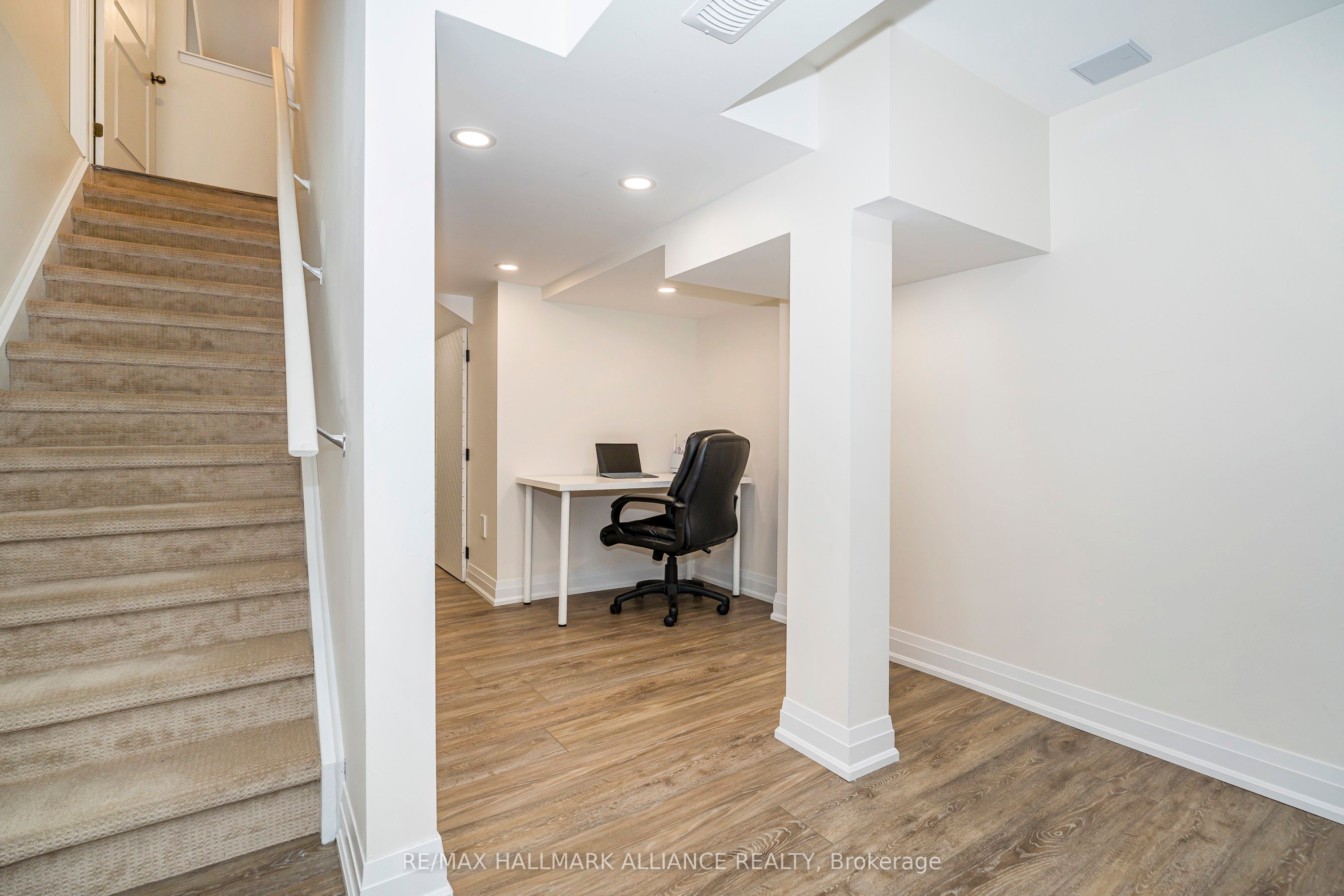 45 George Holley Street