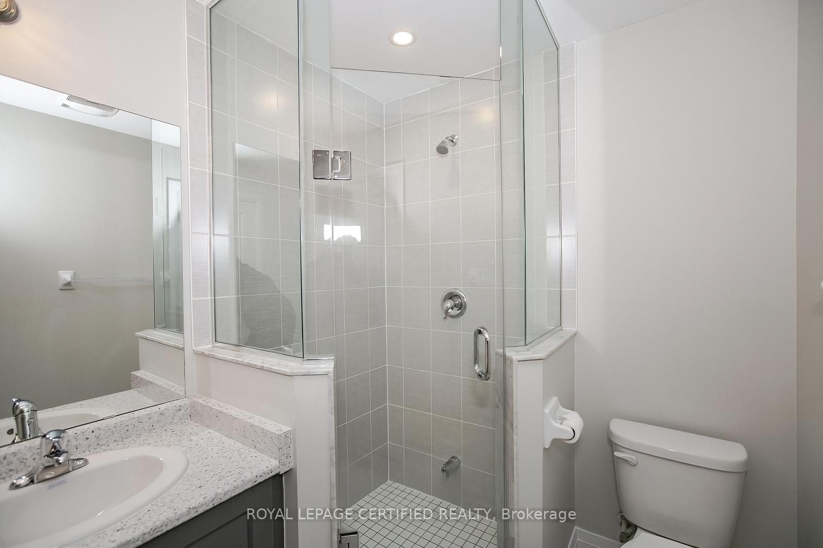 32 Dalbeattie Drive