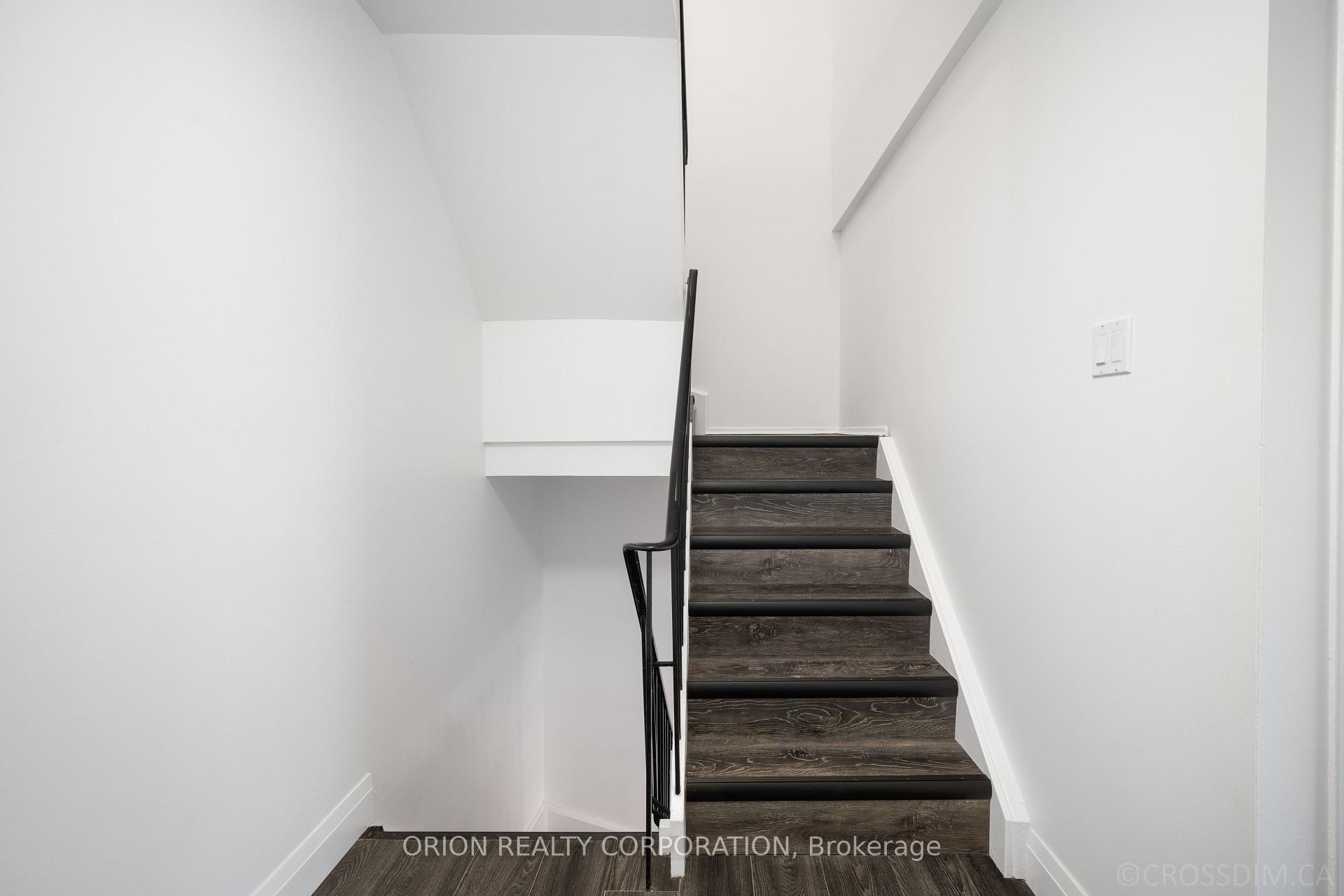 4 Bedrooms Condo at 165 Cherokee, Toronto For sale