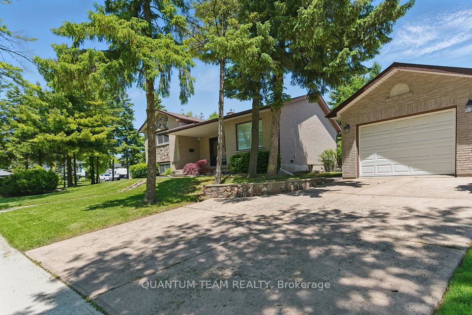 4124 Preston Avenue, Niagara Falls, ON L2H 2C5