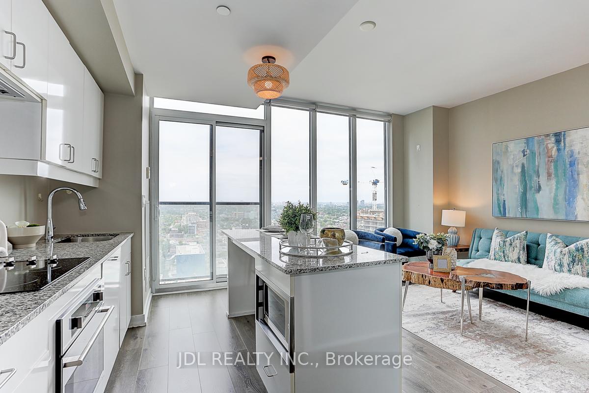 2 Bedrooms Condo at 426 University, Toronto For sale