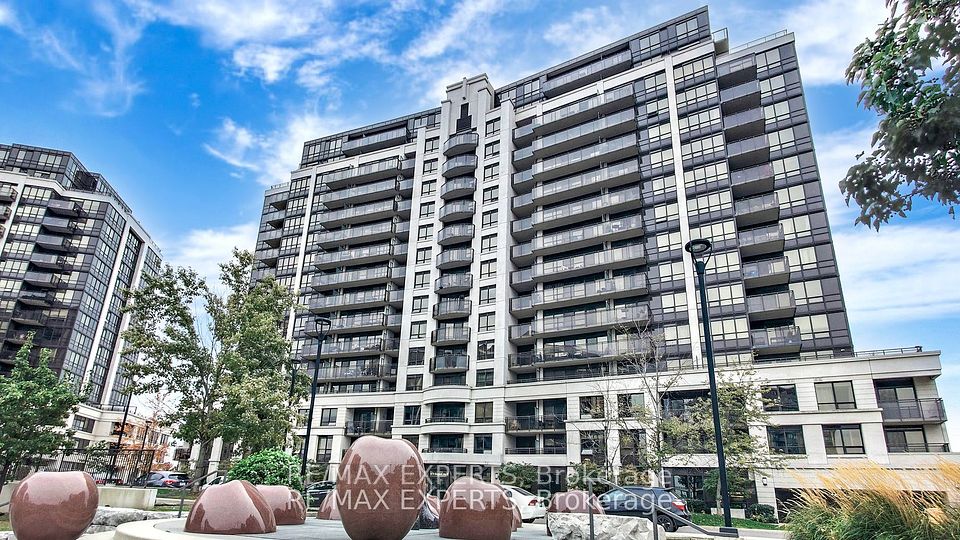1060 Sheppard