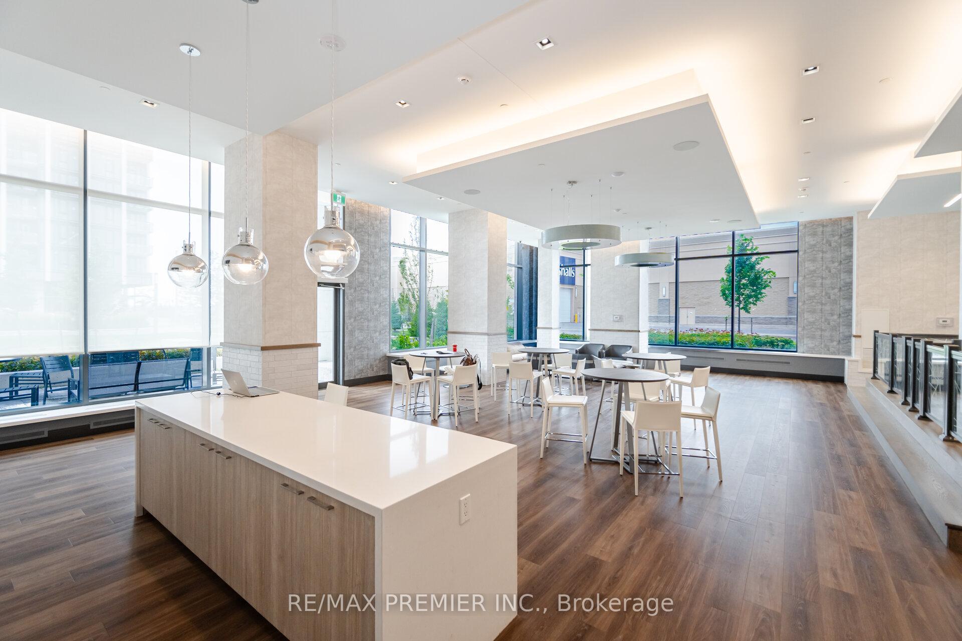 2 Bedrooms Condo at 9000 Jane, Vaughan For sale