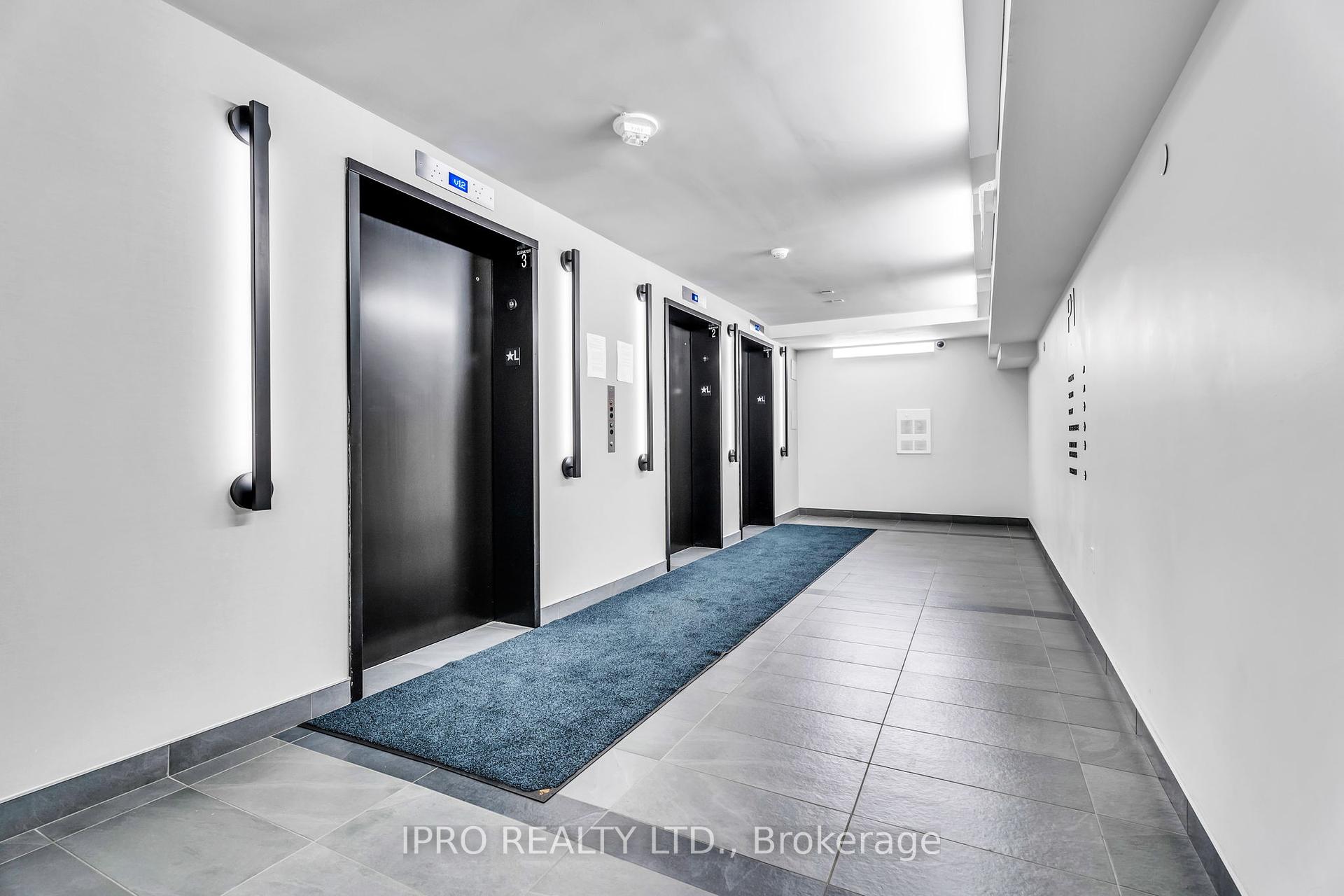 1 Bedroom Condo at 1 Jarvis, Hamilton For sale
