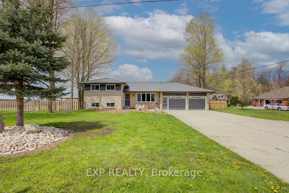 109 Mcgivern Street, Mapleton, ON N0G 2K0