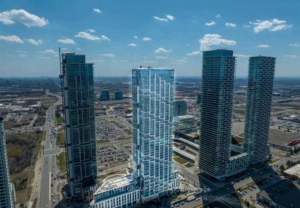1000 Portage