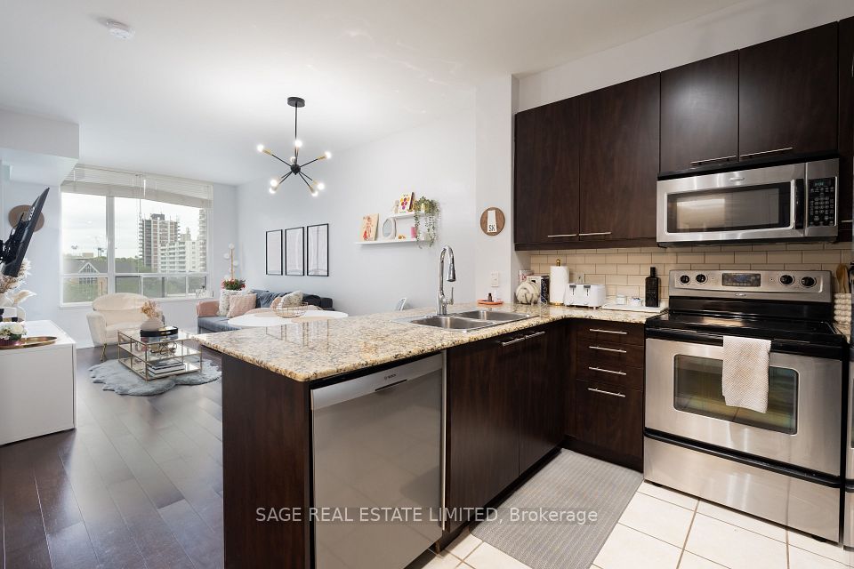 88 Broadway Avenue
