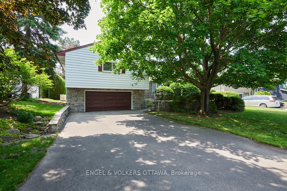 436 Crestview