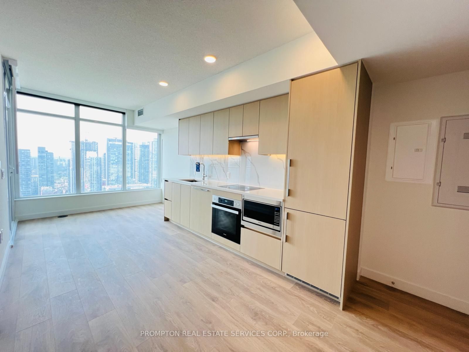 1 Concord Cityplace Way, #4112