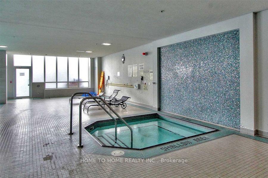 3 Bedrooms Condo at 85 North Park,  Vaughan For sale