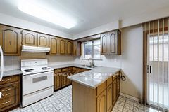 9 Turpin Avenue