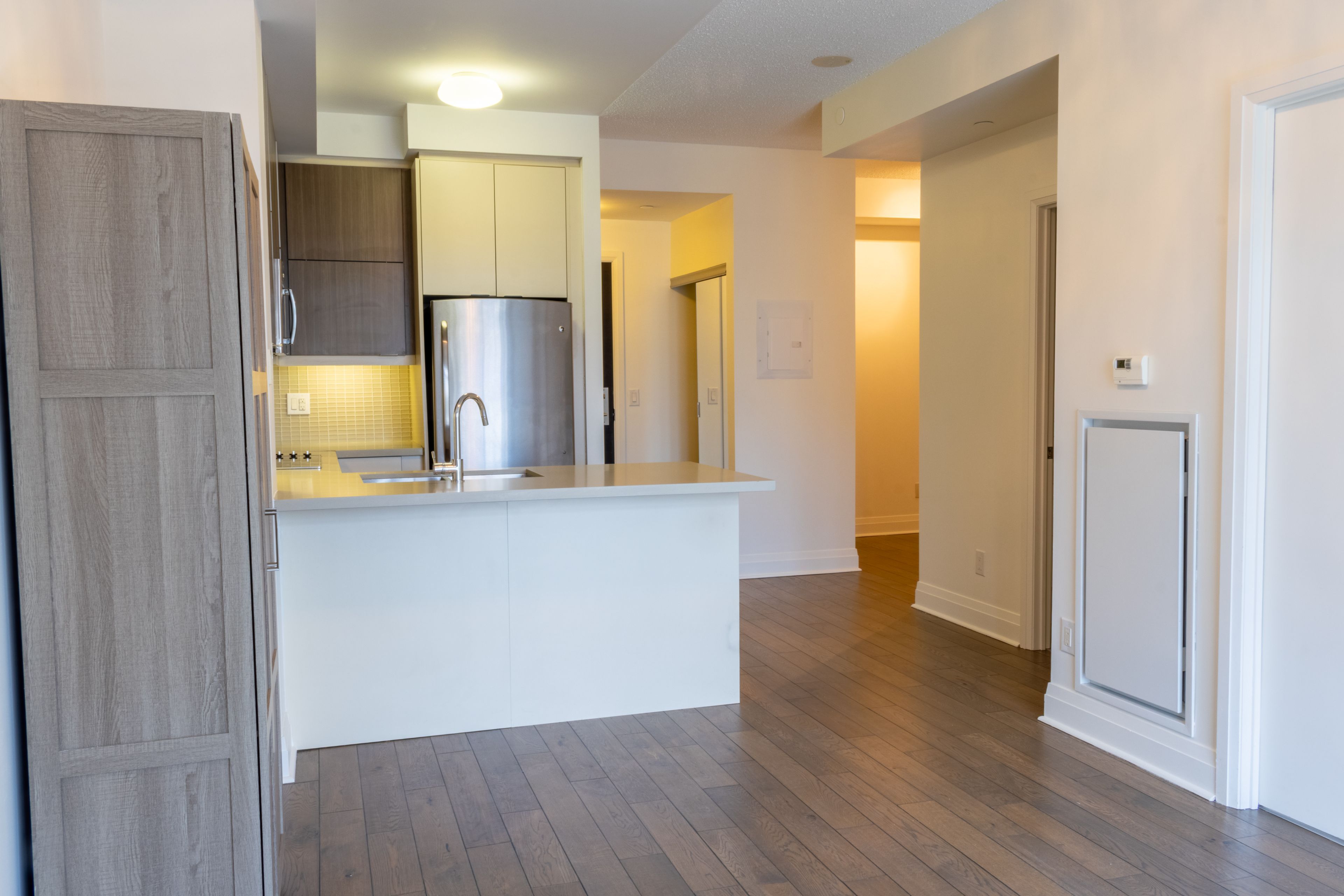 399 Spring Garden Avenue 402