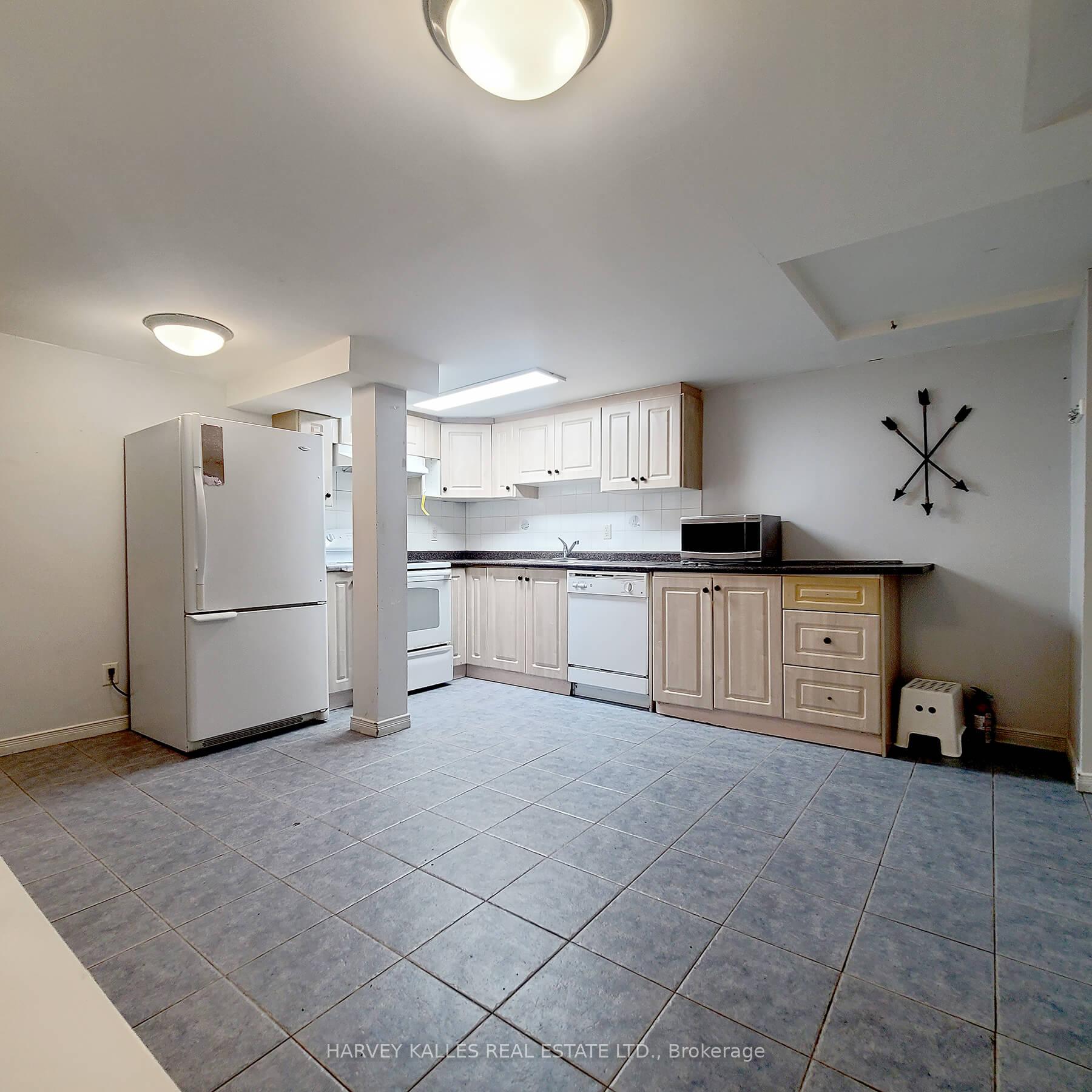 4 Poplar Plains Crescent B Rear