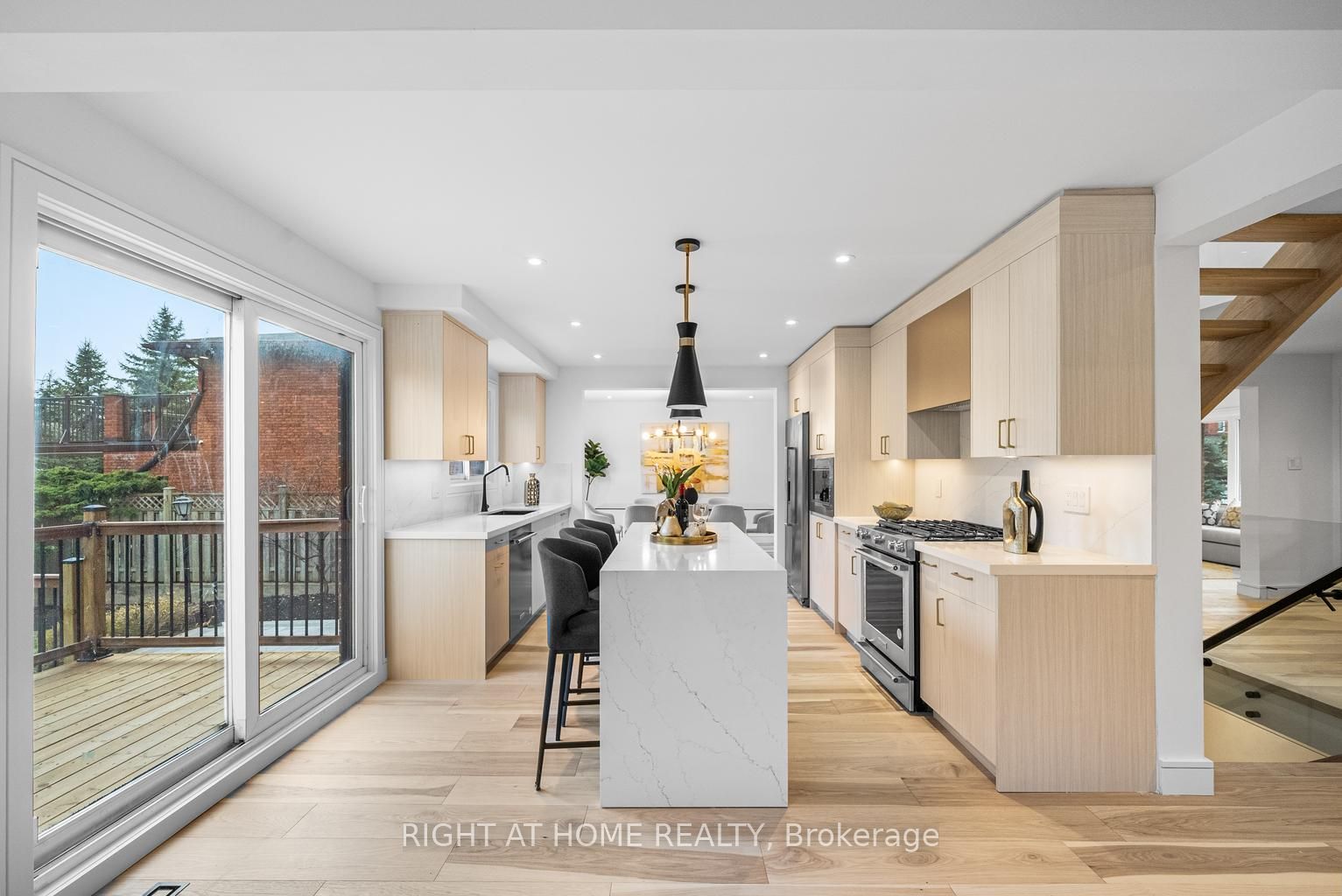 93 Pemberton Road