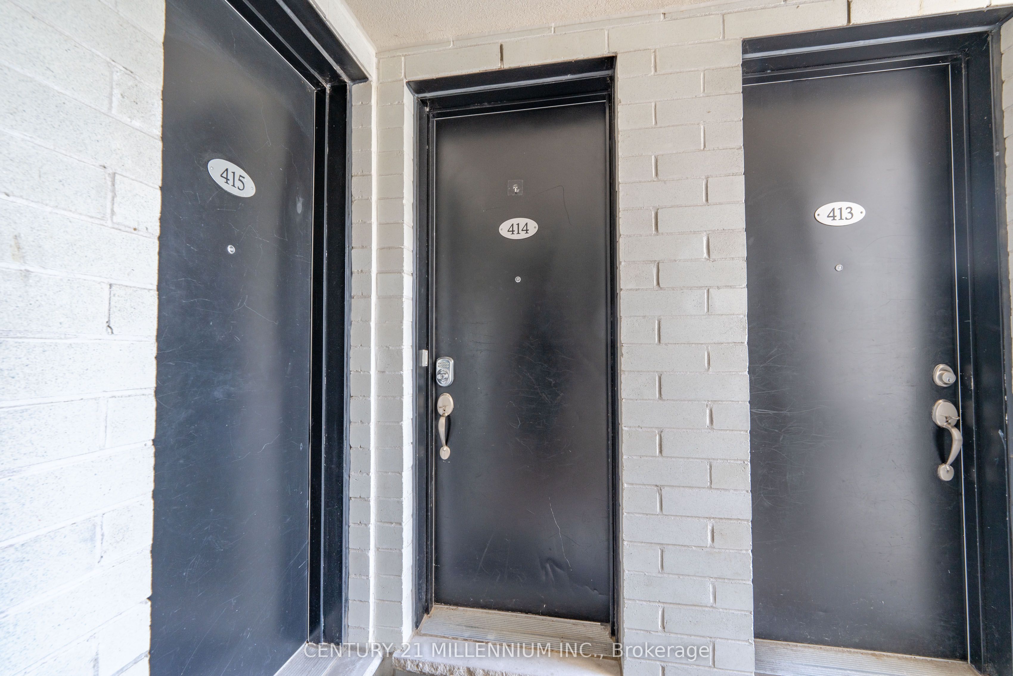130 Widdicombe Hill Boulevard, #414