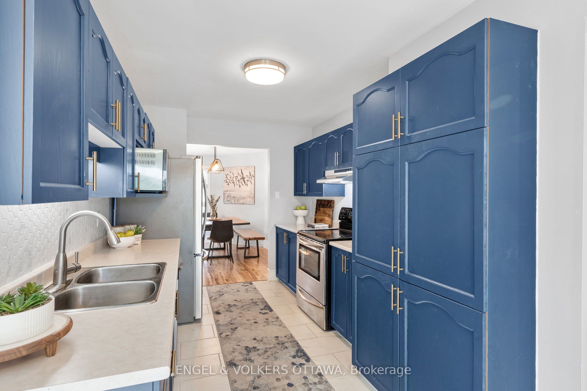 92 Markland Crescent