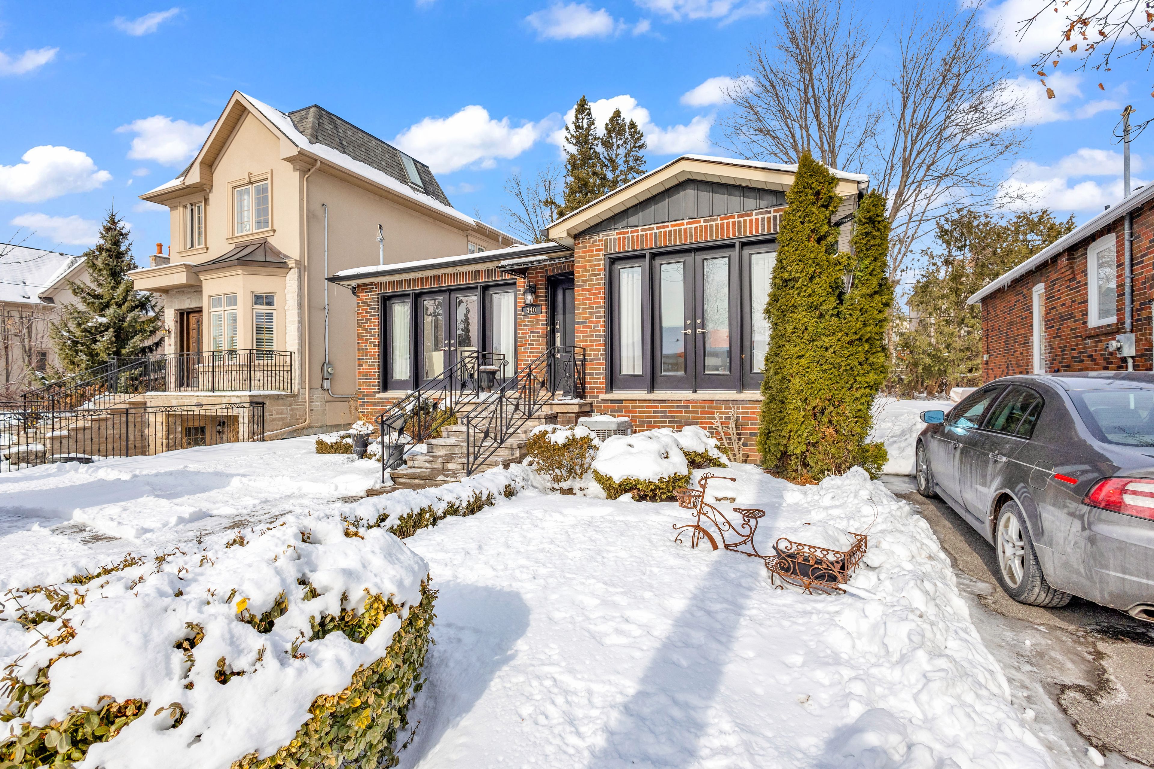 440 Glengarry Avenue