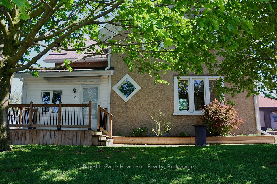 102 Goderich
