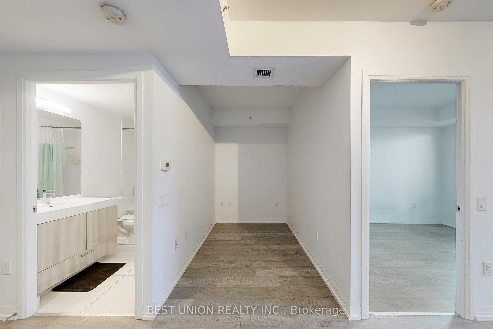 2 Bedrooms Condo at 251 Jarvis, Toronto For sale