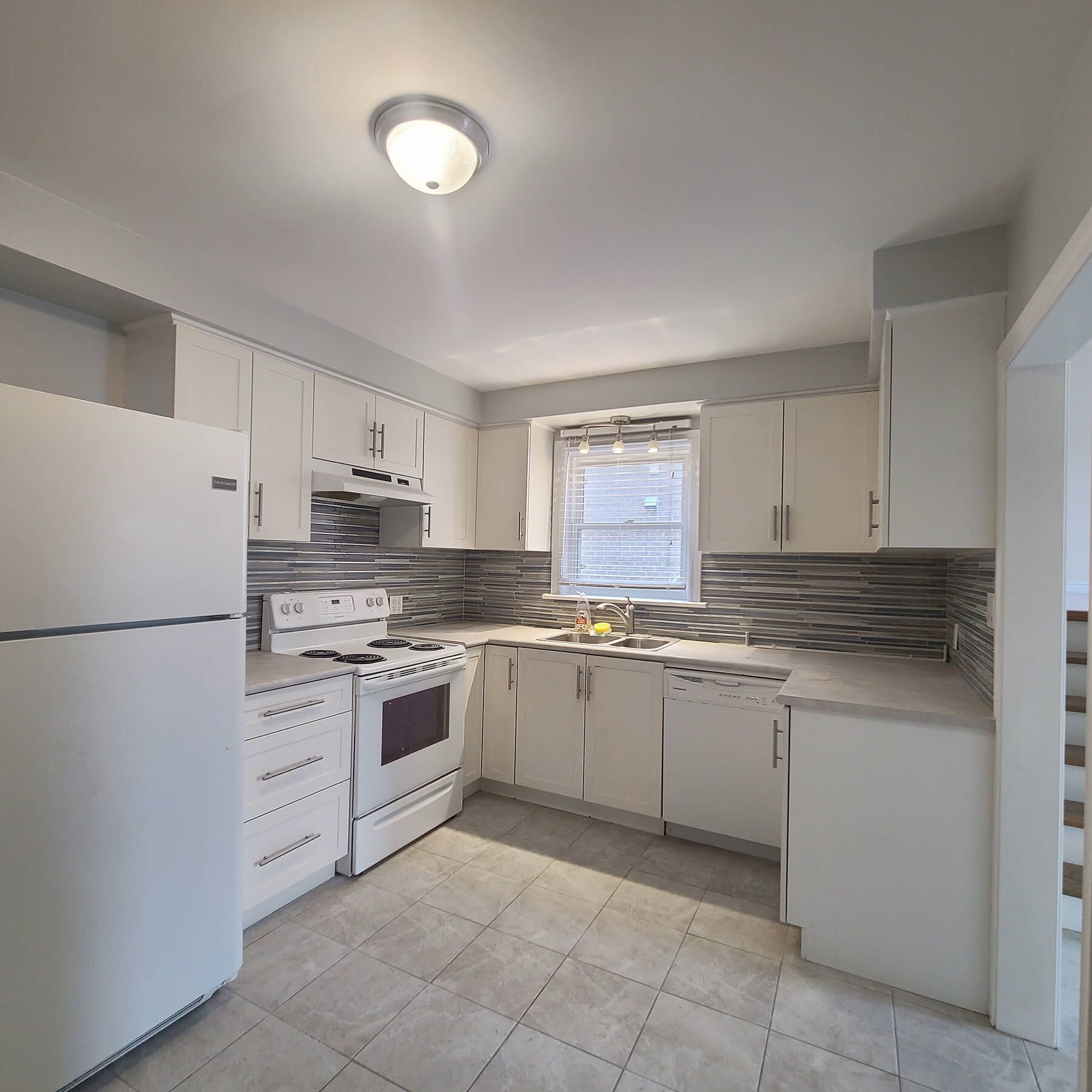 114 Empress Avenue Main