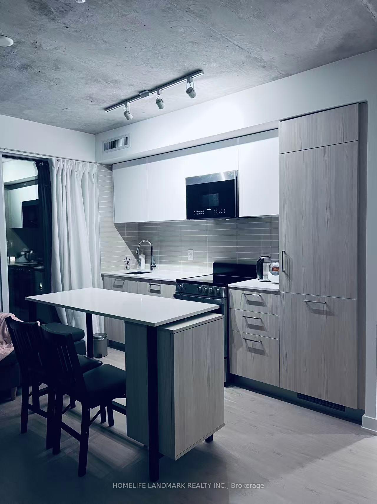 3 Bedrooms Condo at 65 Mutual, Toronto For sale