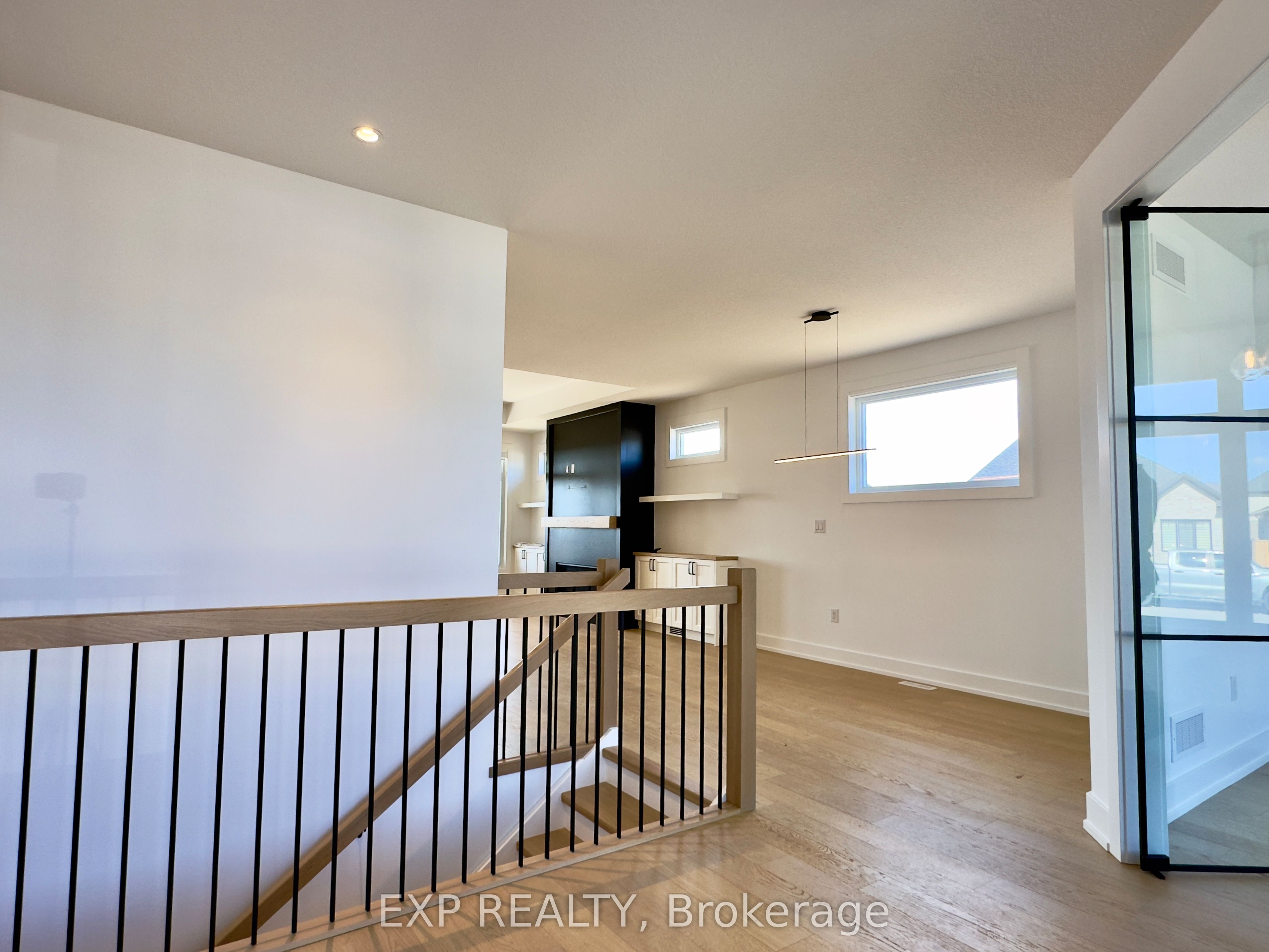 65 Wayside Lane