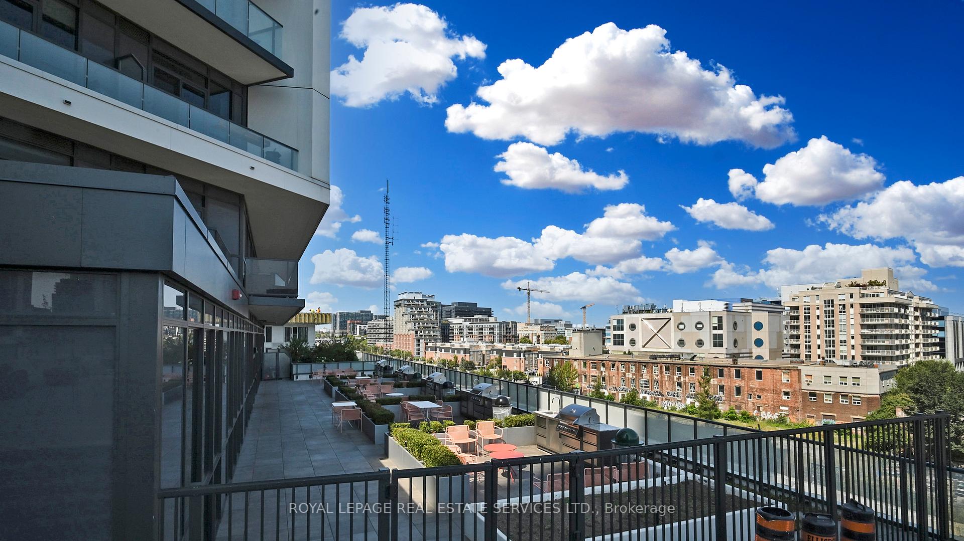 1 Bedroom Condo at 30 Ordnance, Toronto For sale