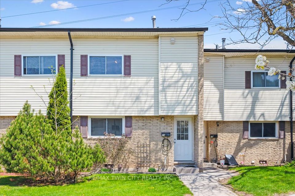 #29 - 211 Veronica Drive, Kitchener, ON N2A 2R8