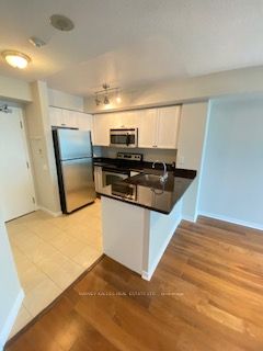 30 Harrison Garden Boulevard 908