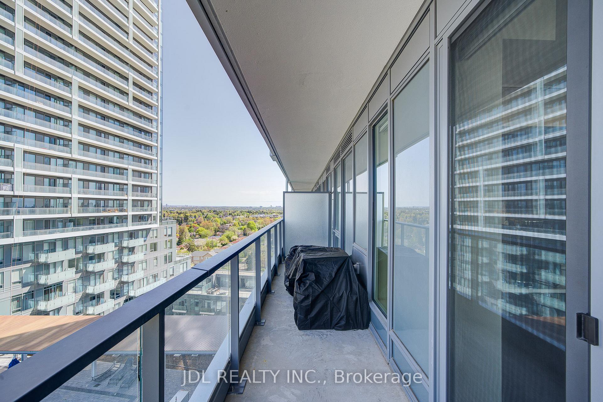 2 Bedrooms Condo at 8 Olympic Garden, Toronto For sale