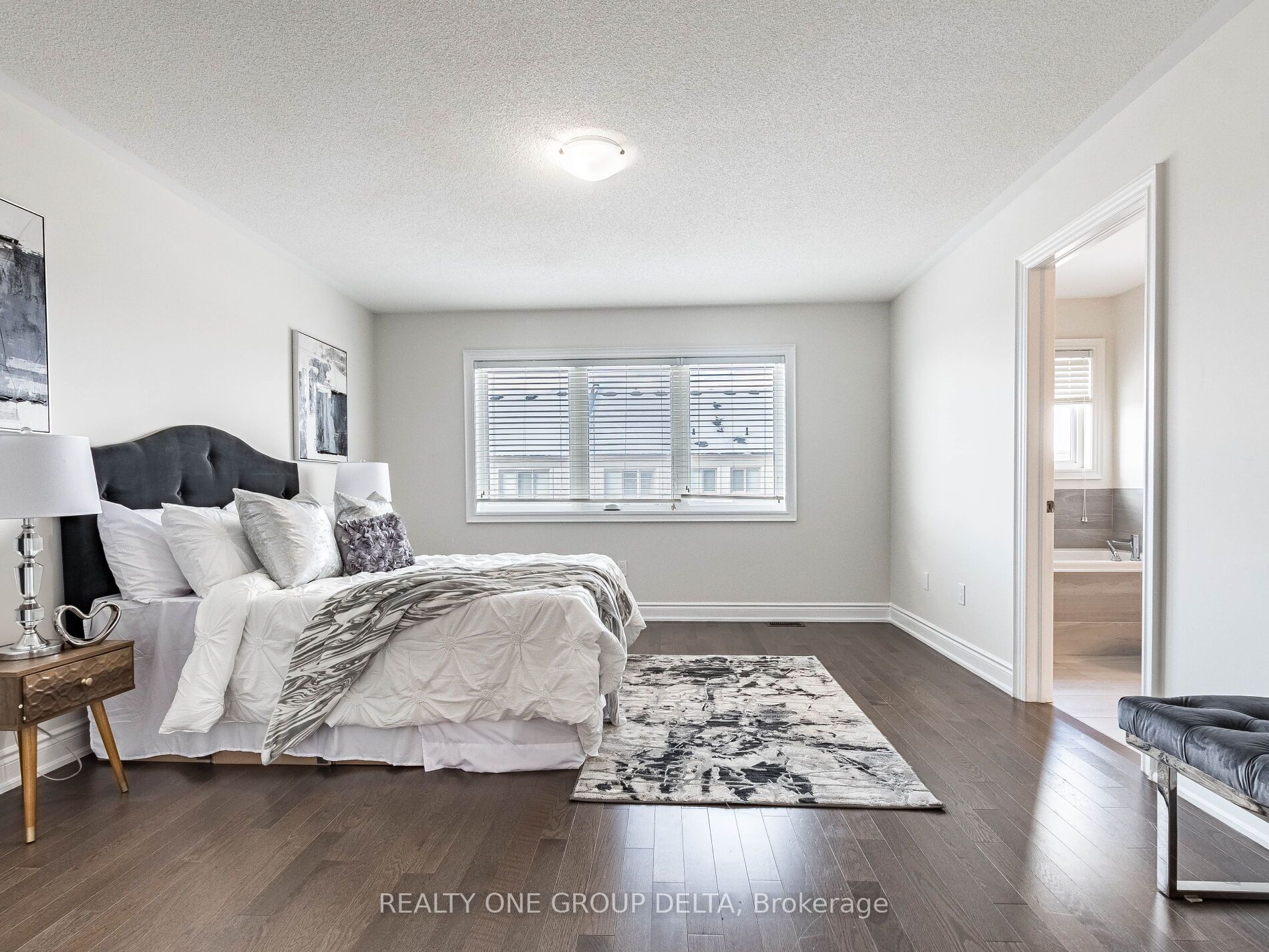 6 Quinton Ridge, #.