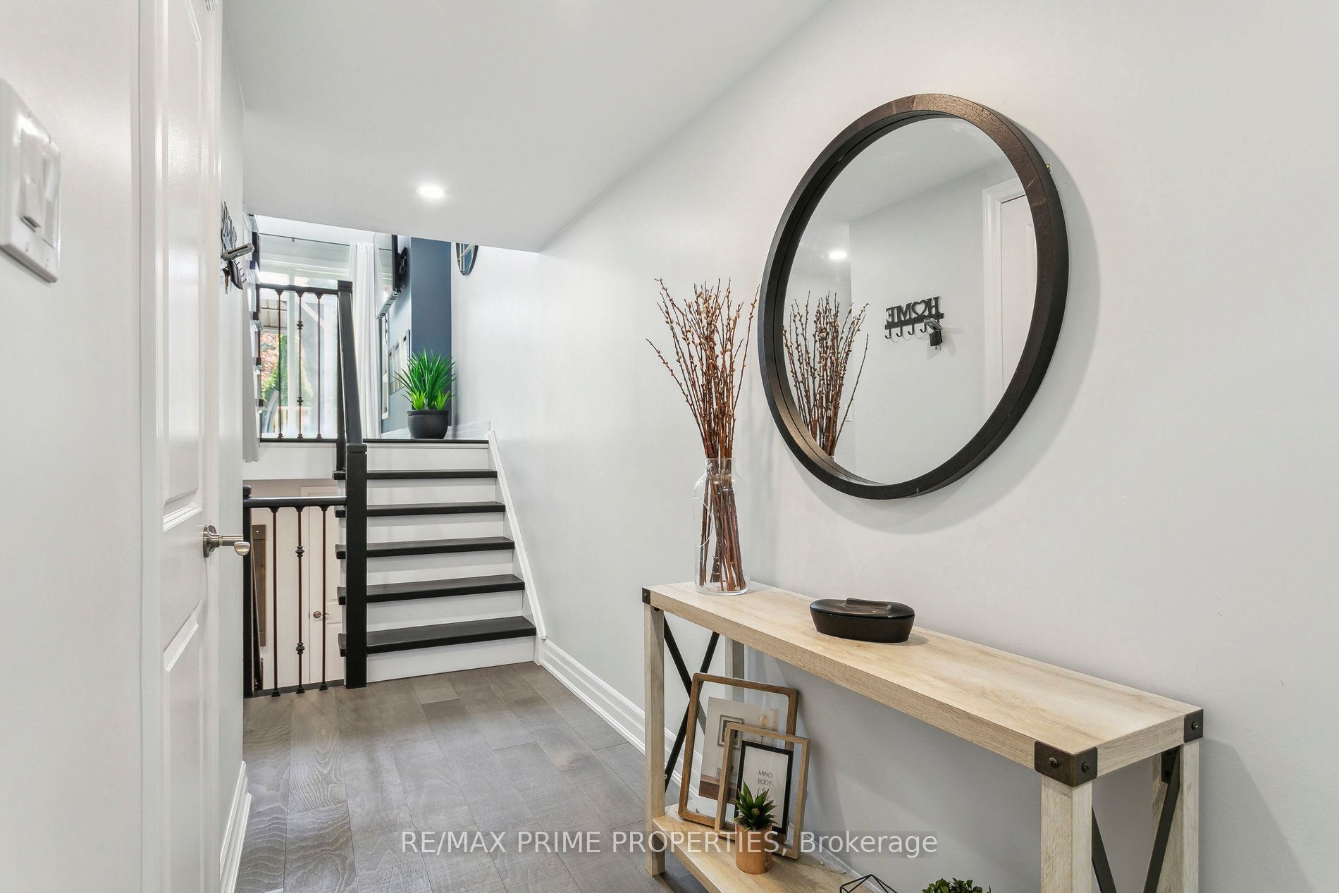 1755 Rathburn Road E, #51