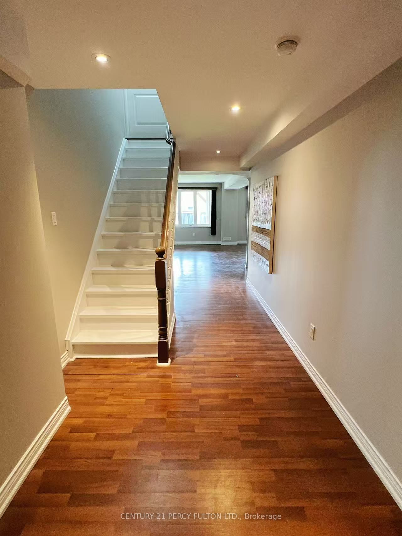 359 Woodspring Avenue