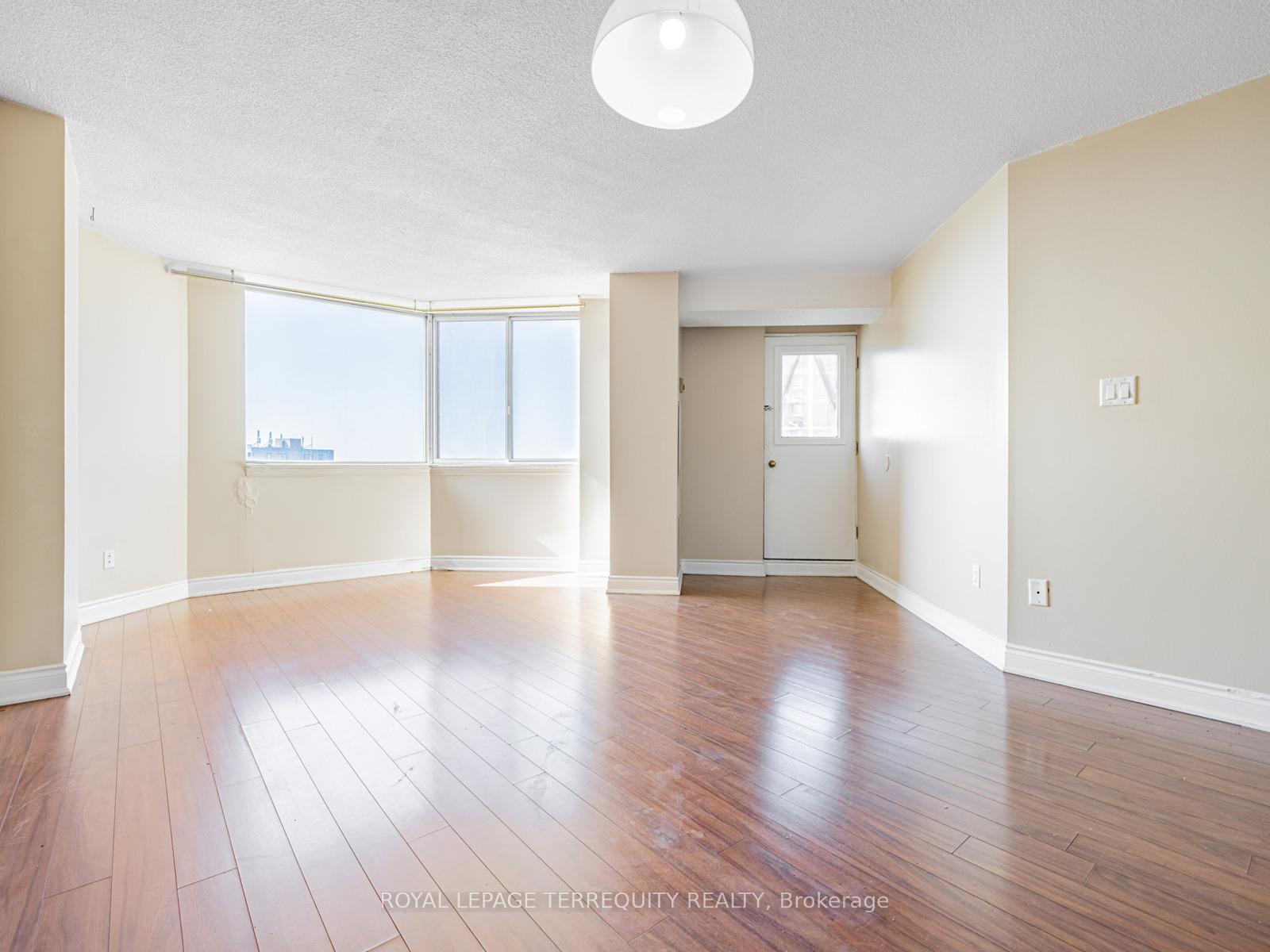3 Bedrooms Condo at 234 Albion, Toronto For sale
