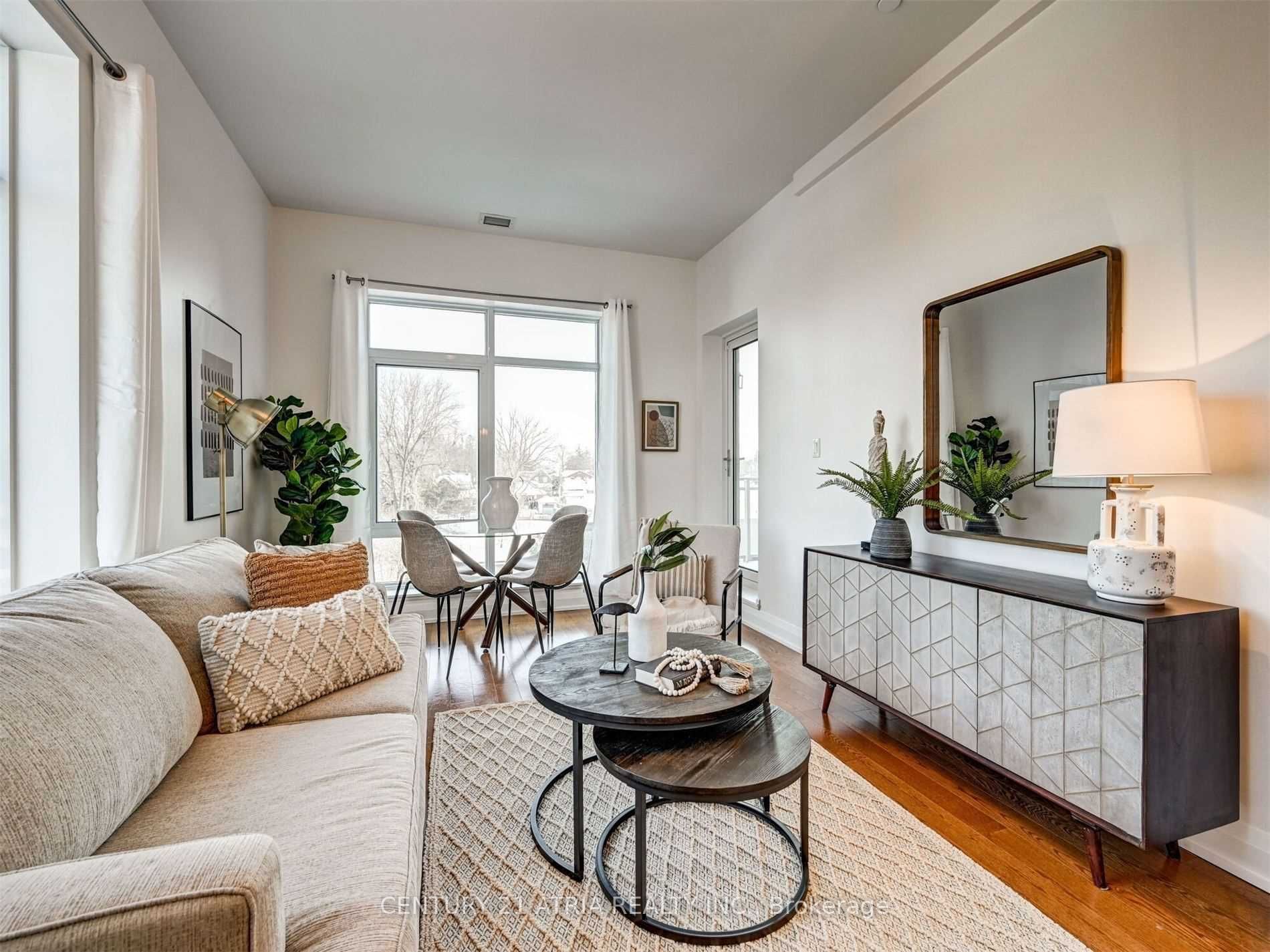 15277 Yonge Street, #404A