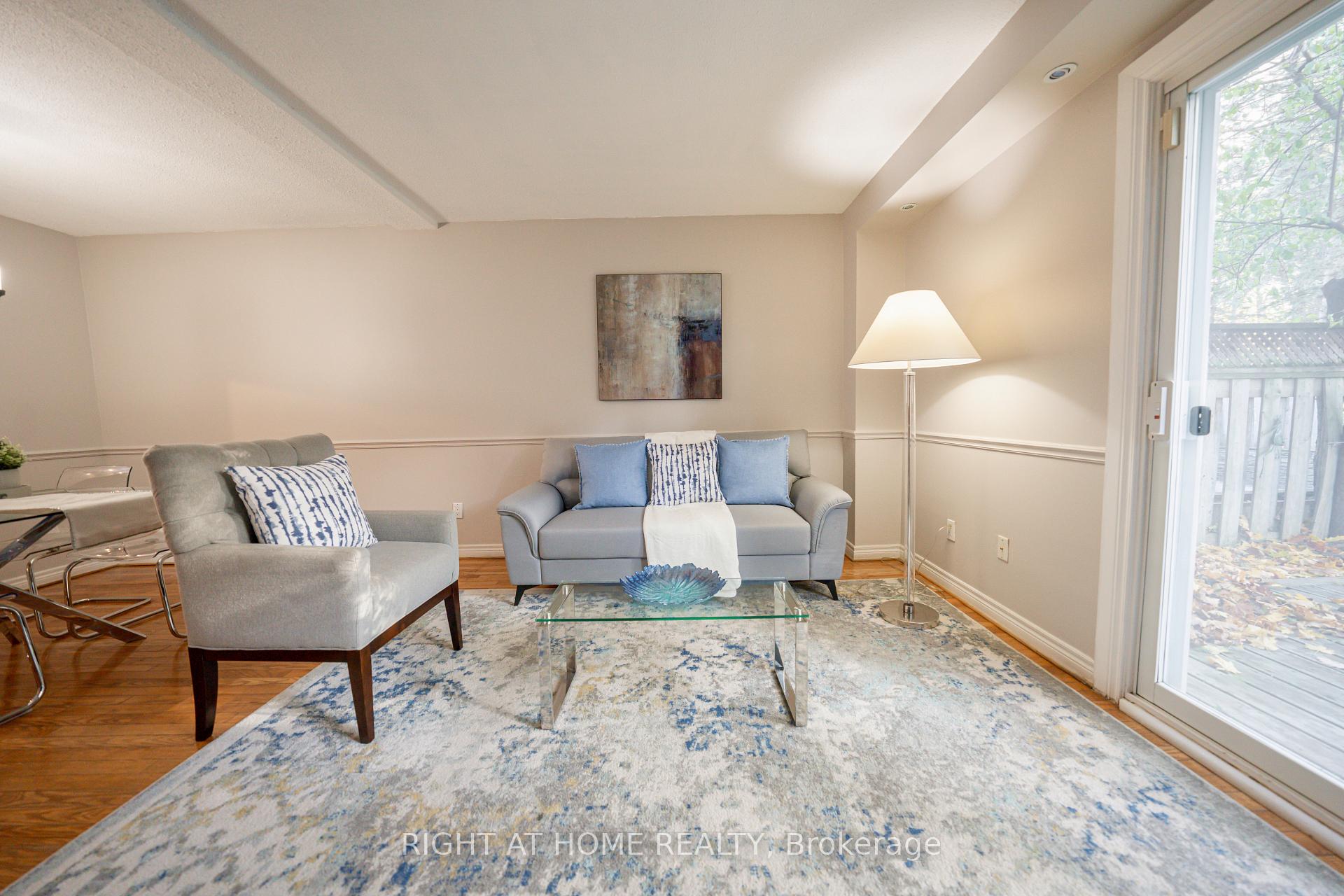 3 Bedrooms Condo at 43 Wild Ginger, Toronto For sale