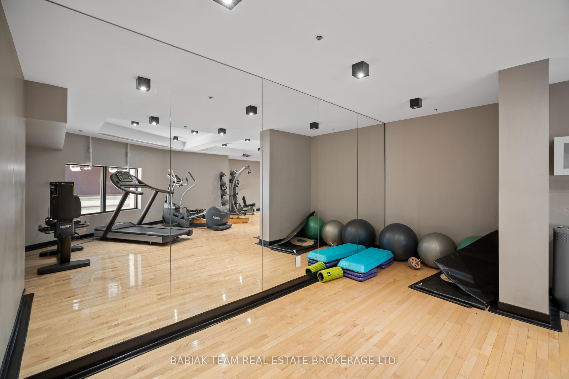 2 Bedrooms Condo at 530 Indian,  Toronto For sale