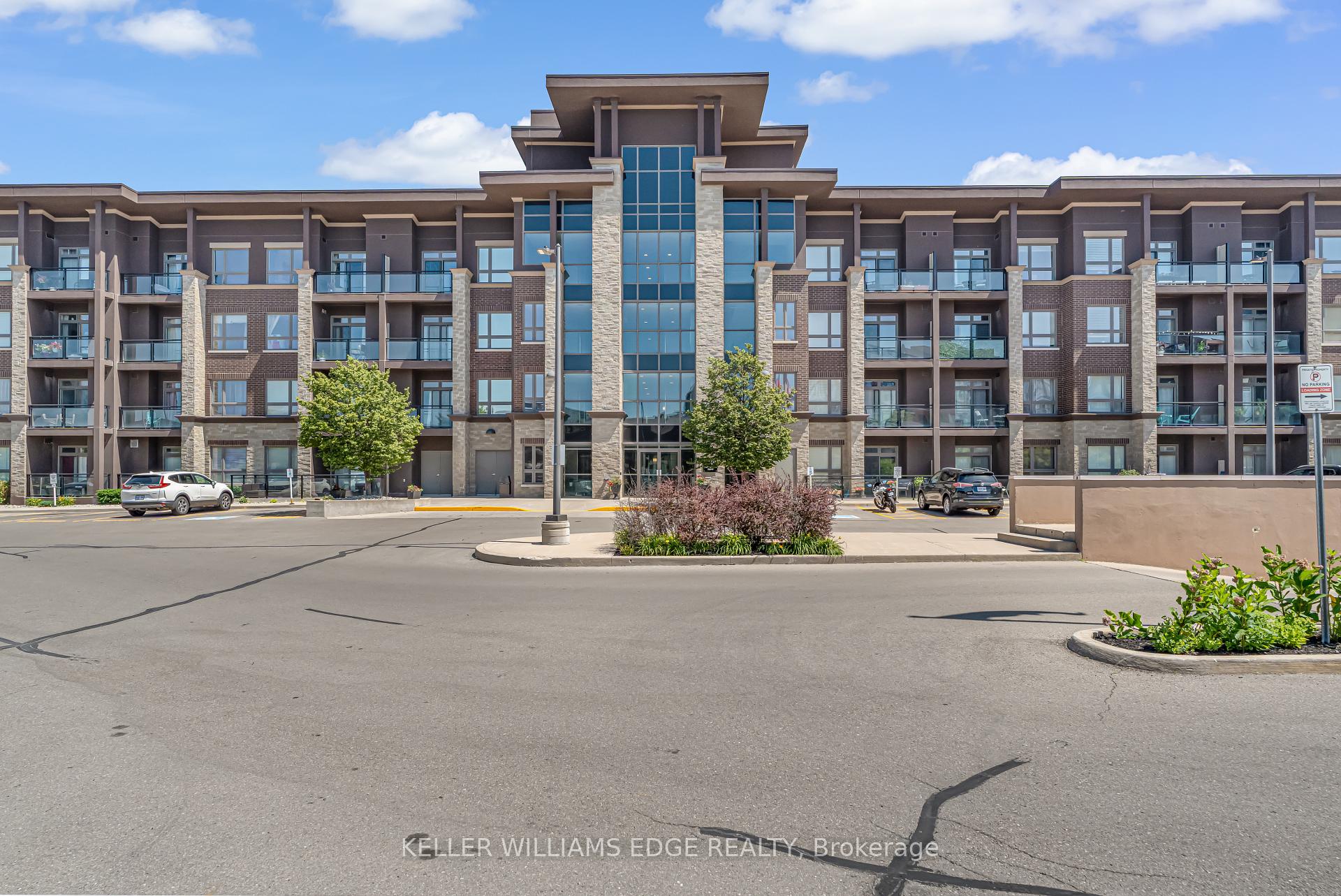 1 Bedroom Condo at 5010 Corporate, Burlington For sale