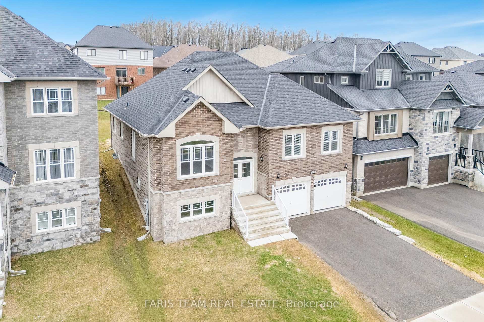 3039 Sierra Drive, Orillia, ON L3V 8L9