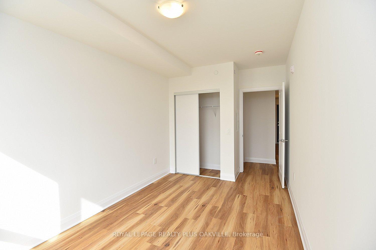 1 Bedroom Condo at 1936 Rymal, Hamilton For sale