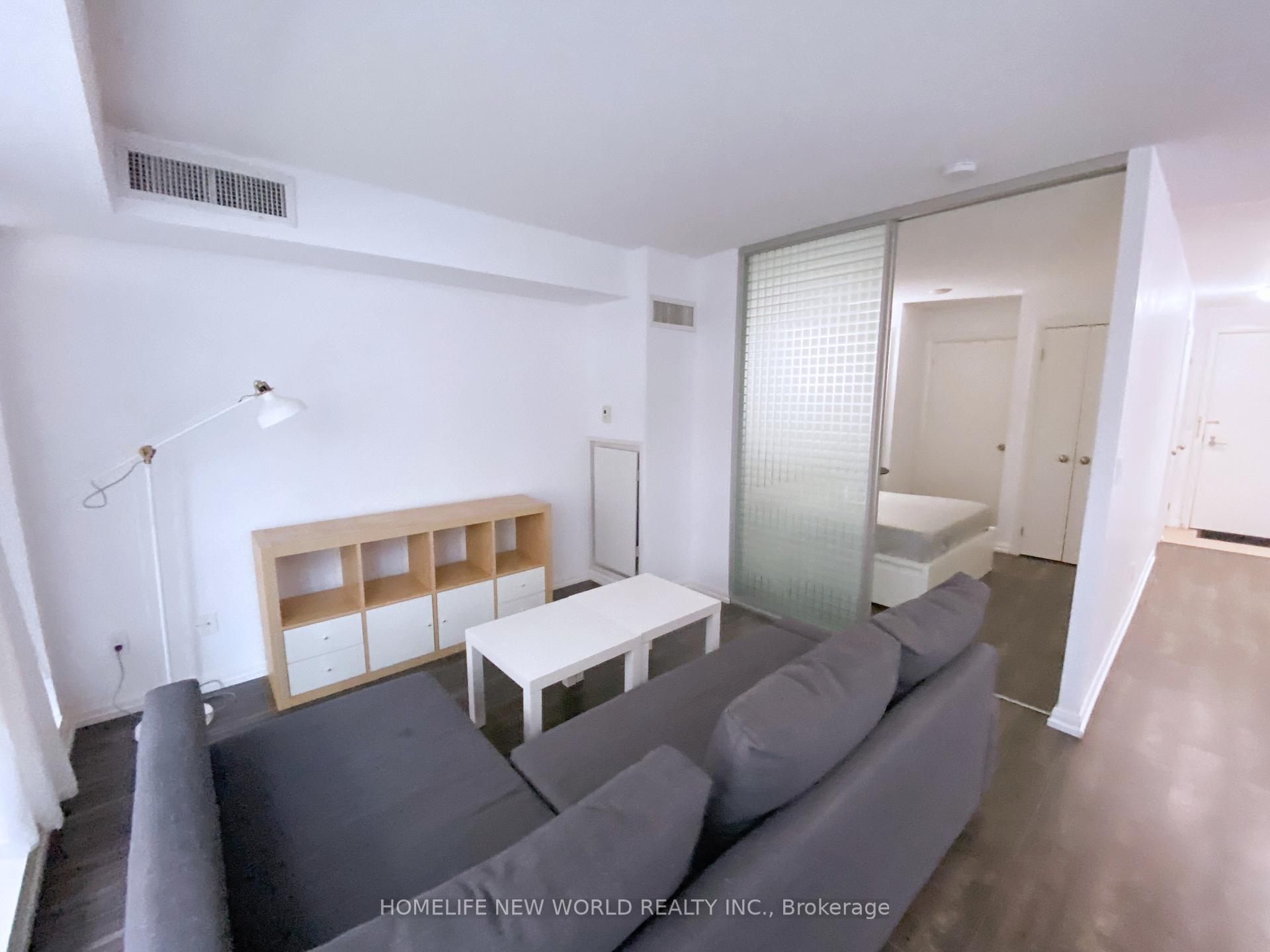 1 Bedroom Condo at 111 Elizabeth, Toronto For sale