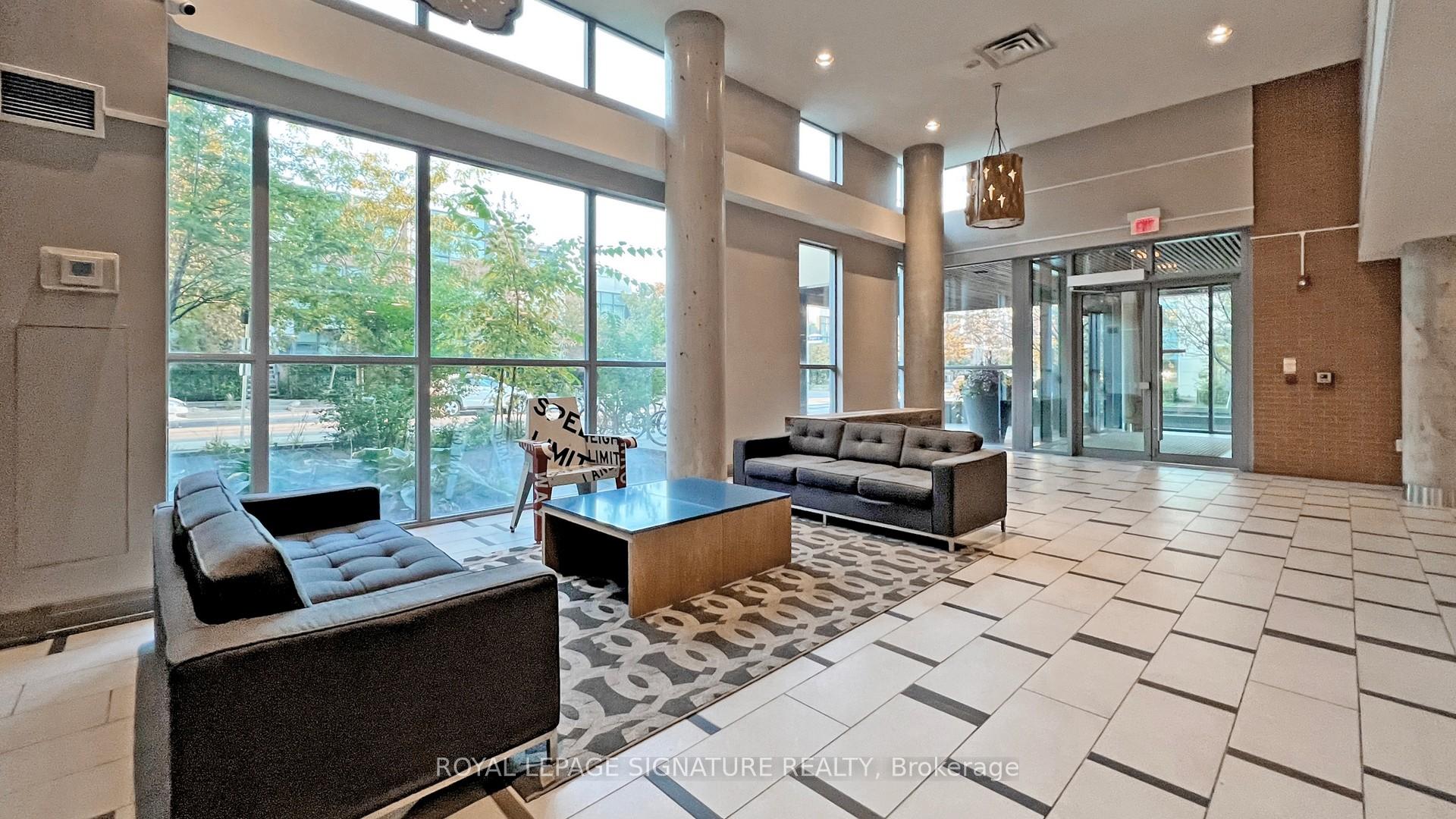2 Bedrooms Condo at 25 Cole, Toronto For sale