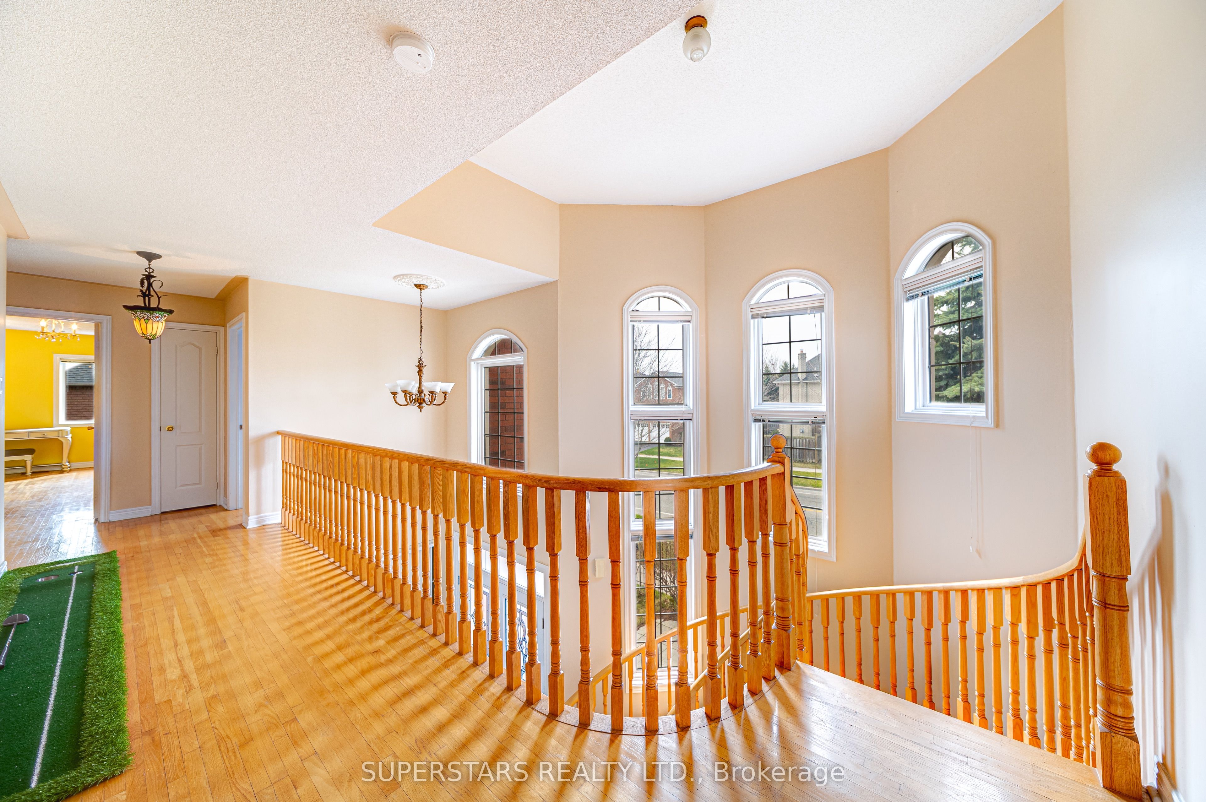 207 Frank Endean Road