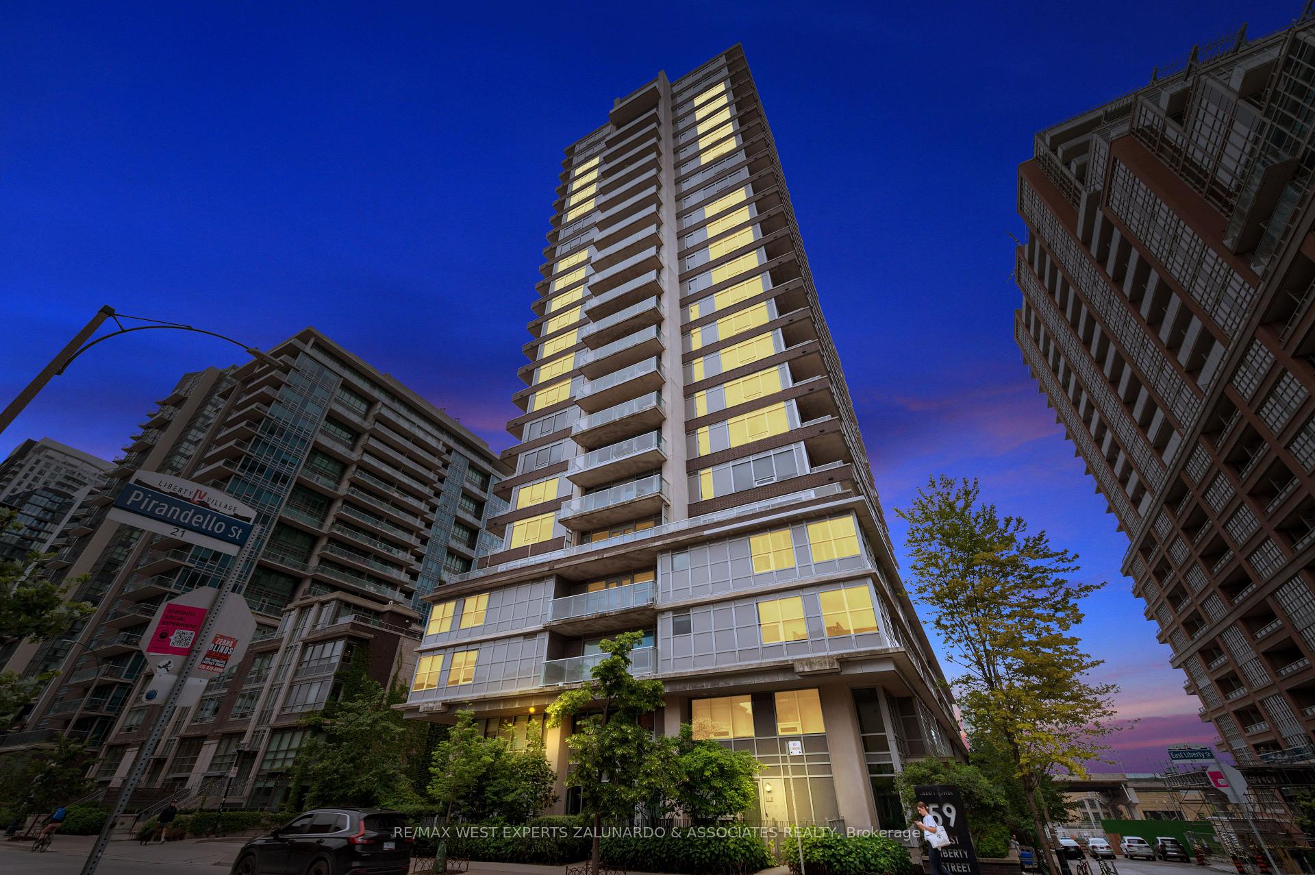 2 Bedrooms Condo at 59 East Liberty, Toronto For sale