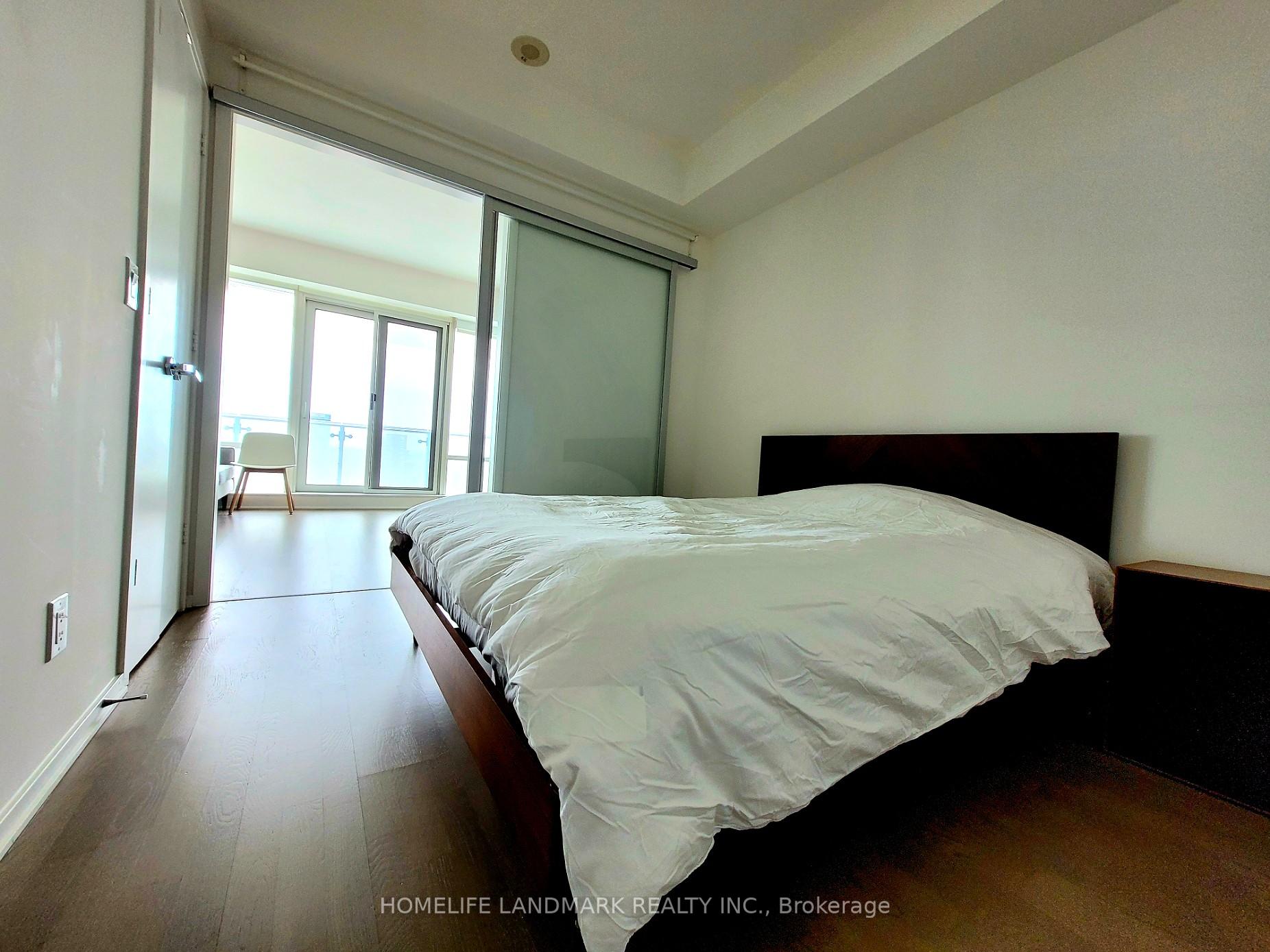 1 Bedroom Condo at 1 Bloor, Toronto For sale