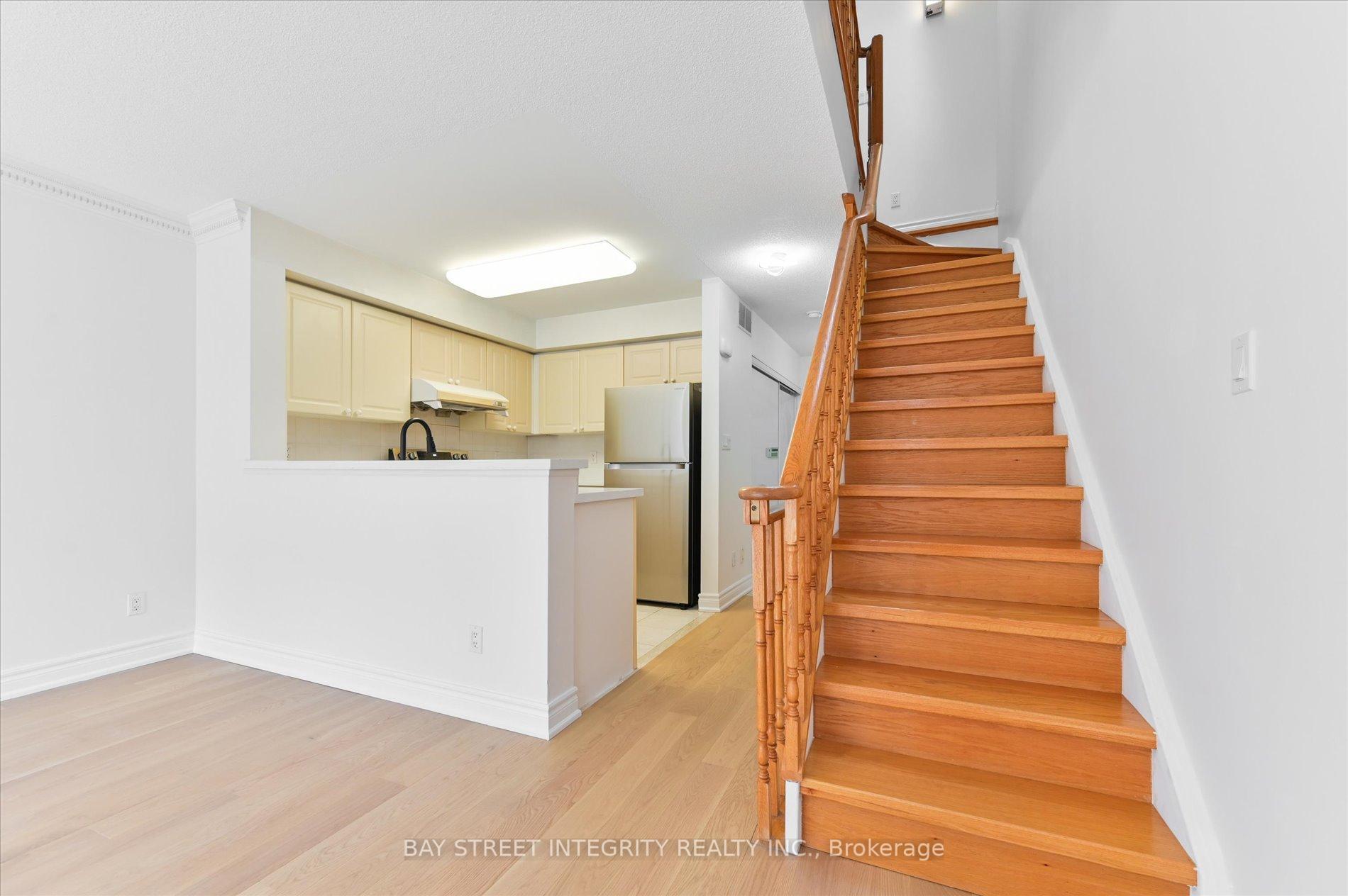 3 Bedrooms Condo at 506 Grandview, Toronto For sale