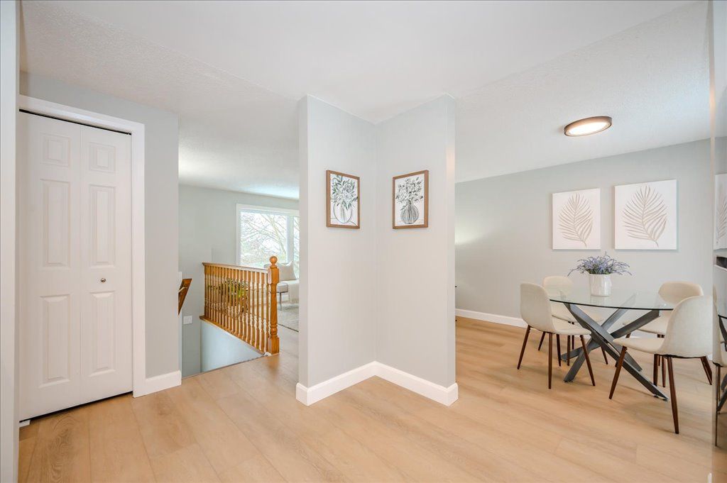 130 Freshmeadow Way