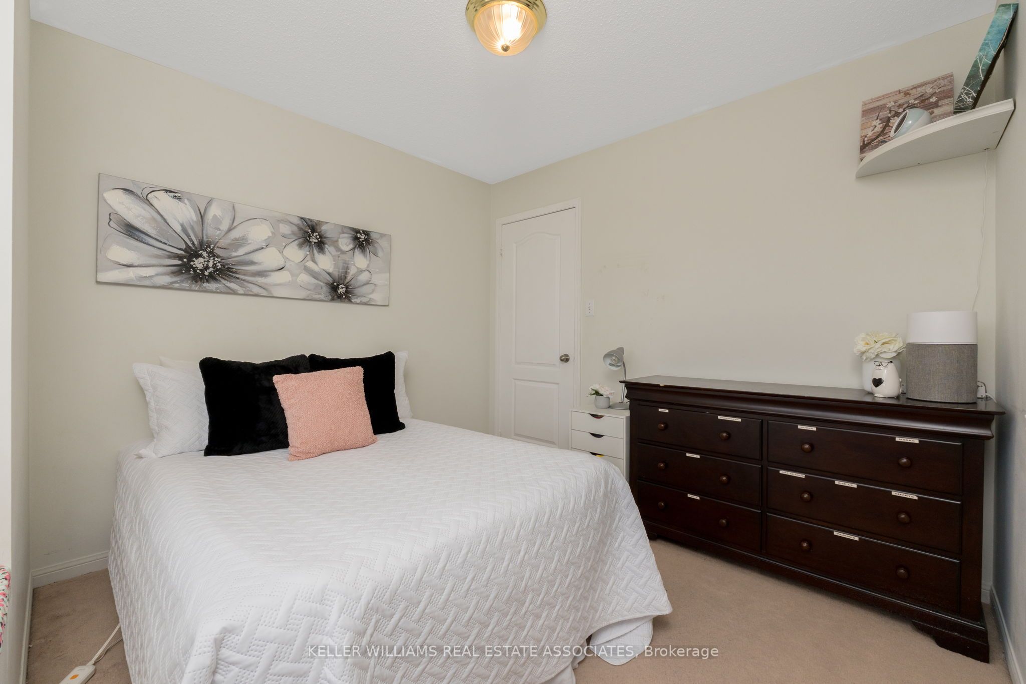 626 Hamilton Crescent