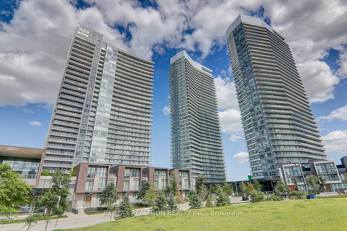 2 Bedrooms Condo at 115 Mcmahon, Toronto For sale