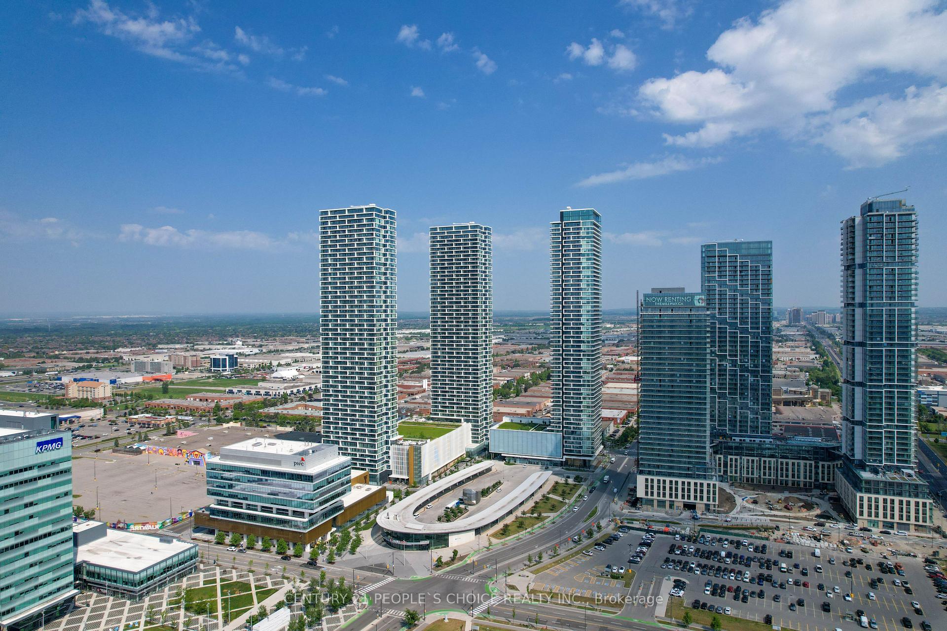 3 Bedrooms Condo at 950 Portage, Vaughan For sale